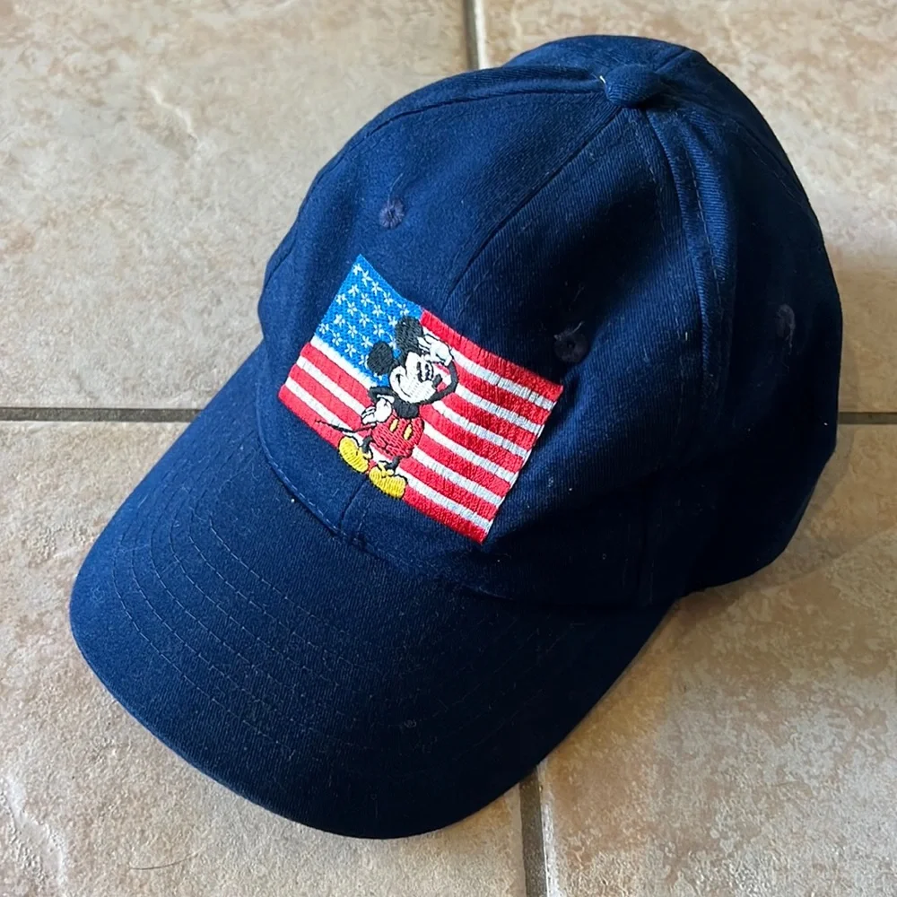 LIKE NEW‎ Disney Store Mickey Mouse American Flag Embroidered Hat Adjustable